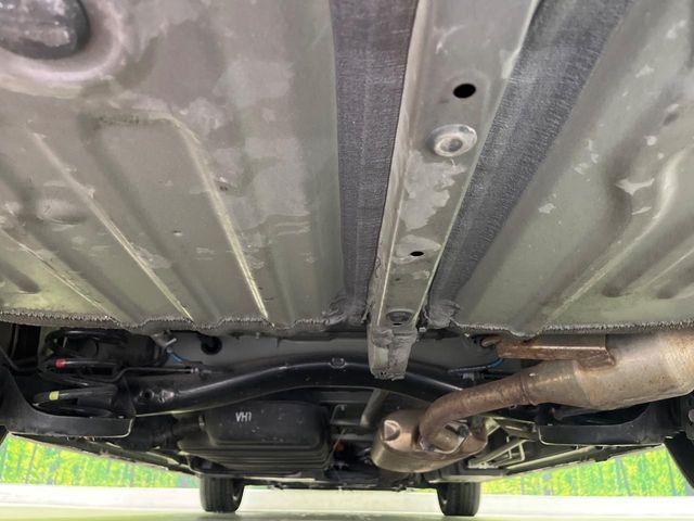 TOYOTA VOXY HYBRID 2022 Image 31