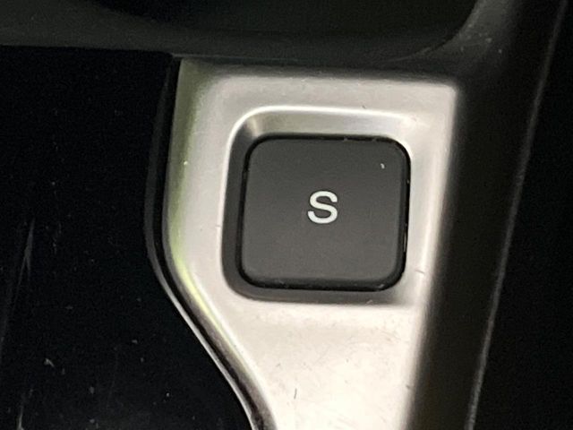 HONDA FIT HYBRID 2013 Image 31