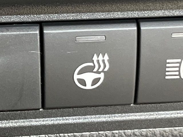 TOYOTA YARIS CROSS HYBRID 2025 Image 31