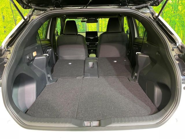 TOYOTA YARIS CROSS HYBRID 2025 Image 31