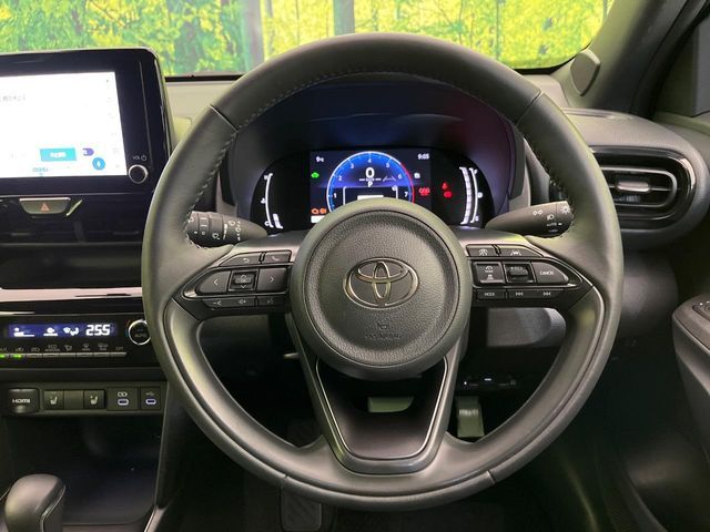 TOYOTA YARIS CROSS HYBRID 2025 Image 31