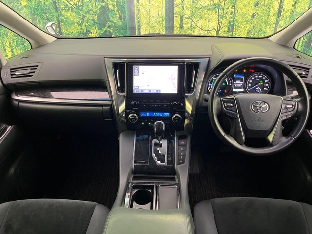 TOYOTA ALPHARD HYBRID 4WD 2021 Image 31
