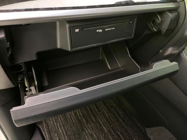 TOYOTA ALPHARD HYBRID 4WD 2021 Image 31