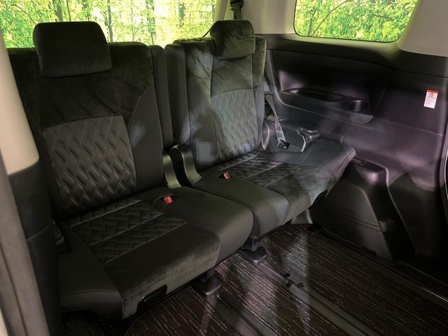 TOYOTA ALPHARD HYBRID 4WD 2021 Image 31