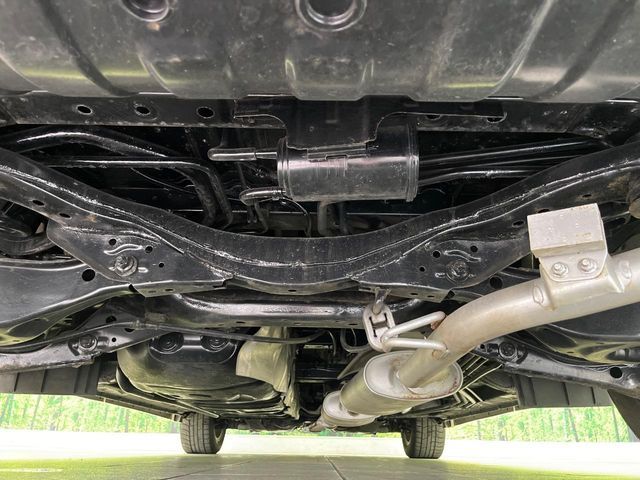 NISSAN ELGRAND 2017 Image 31