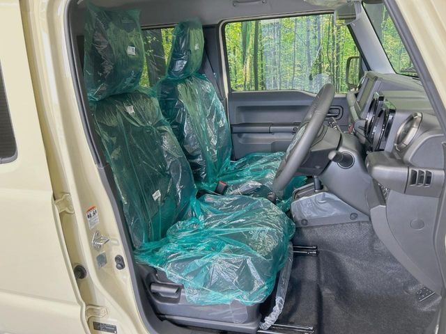 SUZUKI JIMNY NOMADE 2026 Image 31