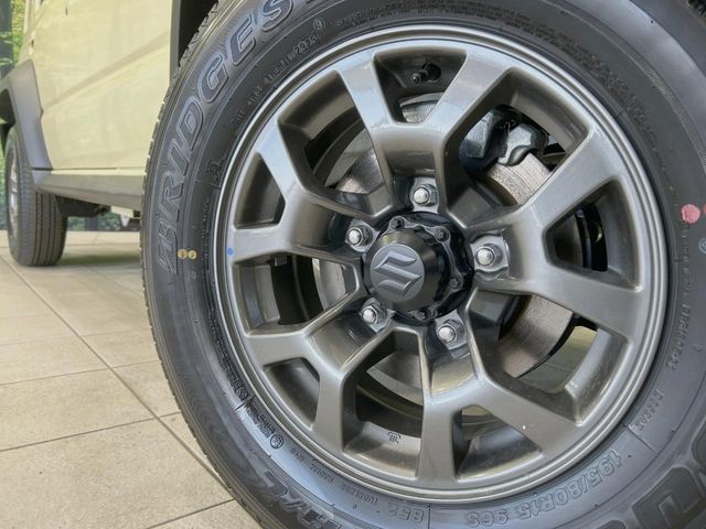 SUZUKI JIMNY NOMADE 2026 Image 31