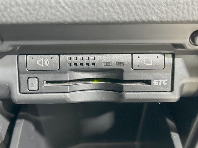 TOYOTA VELLFIRE 2011 Image 31