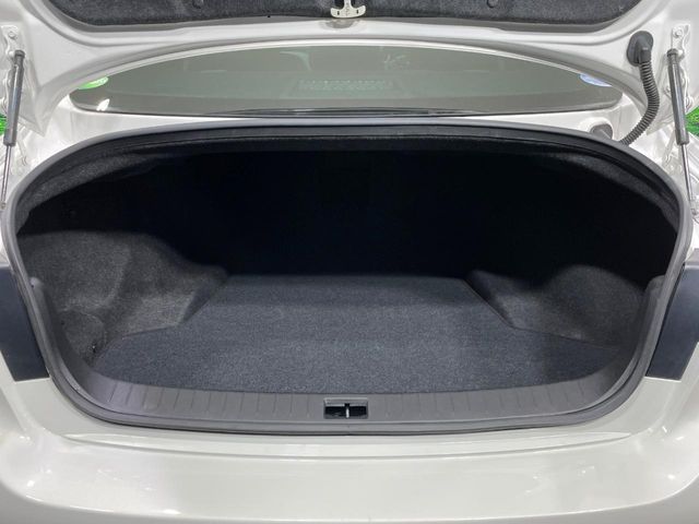 NISSAN SKYLINE 2015 Image 31