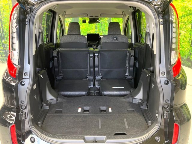 TOYOTA SIENTA HYBRID 2025 Image 31