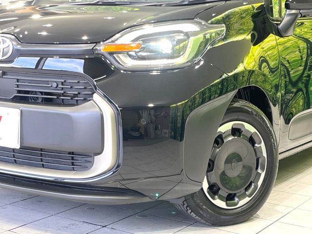 TOYOTA SIENTA HYBRID 2025 Image 31