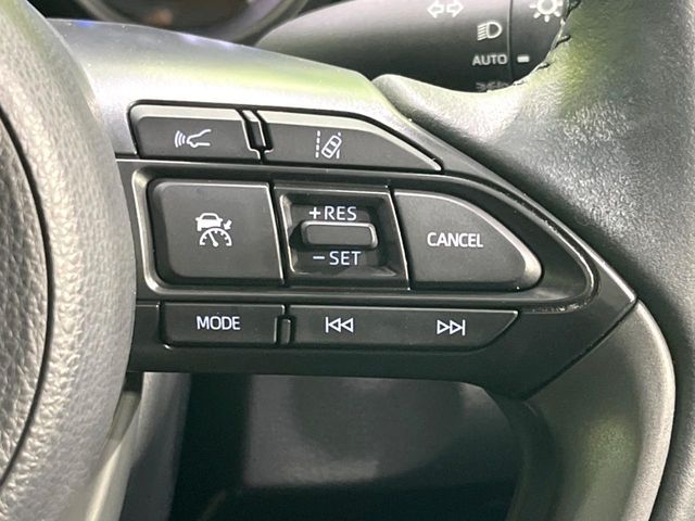 TOYOTA YARIS CROSS HYBRID 2021 Image 31