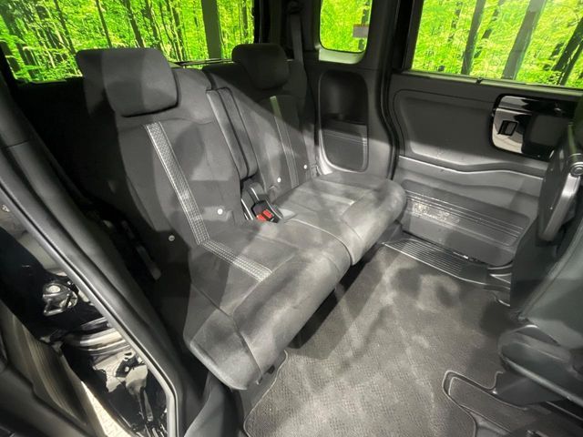 HONDA N BOX CUSTOM 2021 Image 31