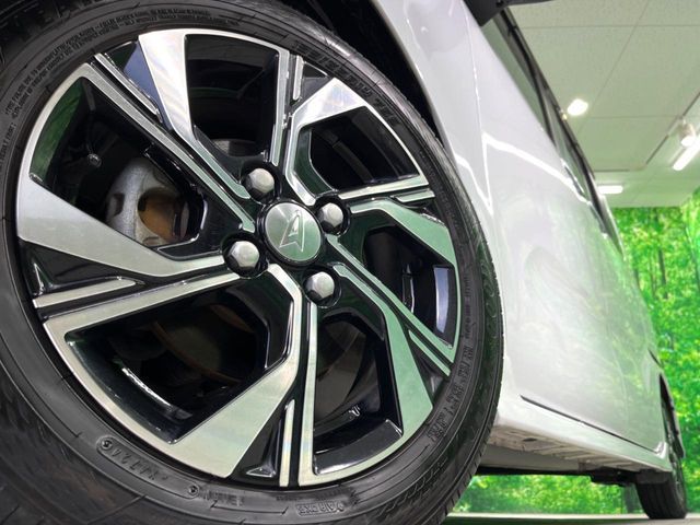 DAIHATSU TANTO CUSTOM 2020 Image 31