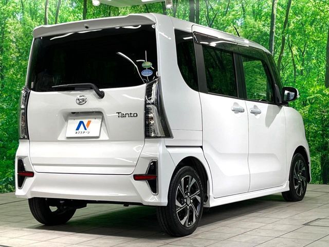 DAIHATSU TANTO CUSTOM 2020 Image 31