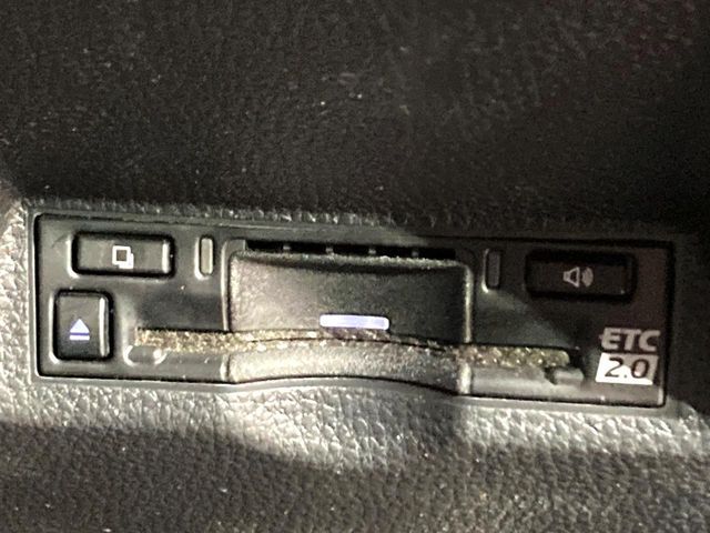 TOYOTA YARIS CROSS HYBRID 2025 Image 31