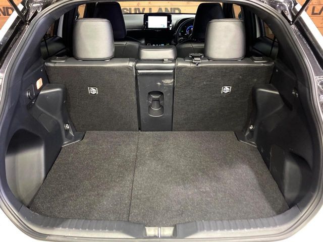 TOYOTA YARIS CROSS HYBRID 2025 Image 31