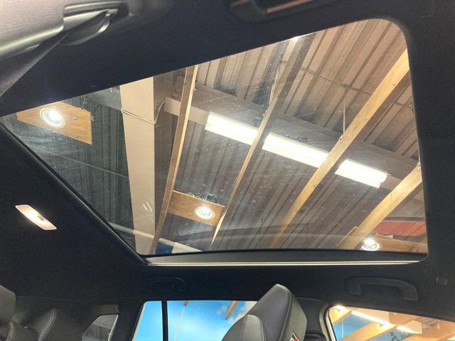 TOYOTA COROLLA CROSS HYBRID 2025 Image 31