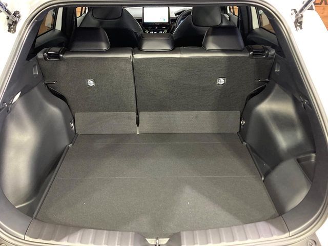 TOYOTA COROLLA CROSS HYBRID 2025 Image 31