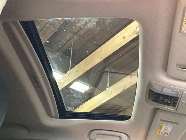 TOYOTA LANDCRUISER PRADO 2023 Image 31