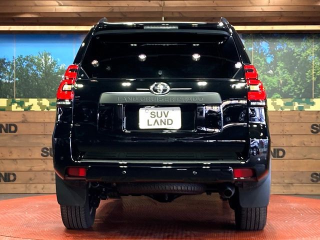 TOYOTA LANDCRUISER PRADO 2023 Image 31