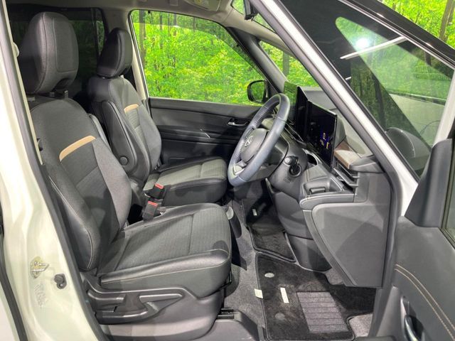 NISSAN SERENA  WG 2023 Image 31