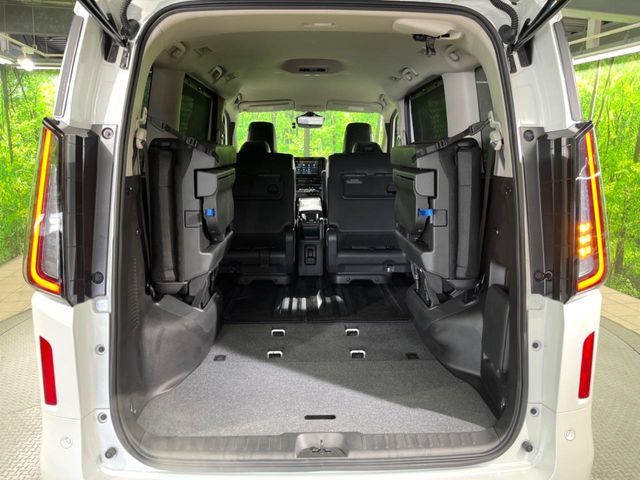 NISSAN SERENA  WG 2023 Image 31