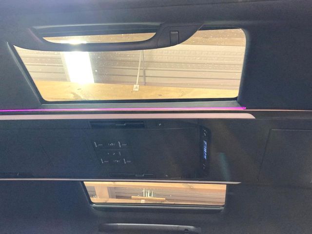 TOYOTA ALPHARD HYBRID 2025 Image 31