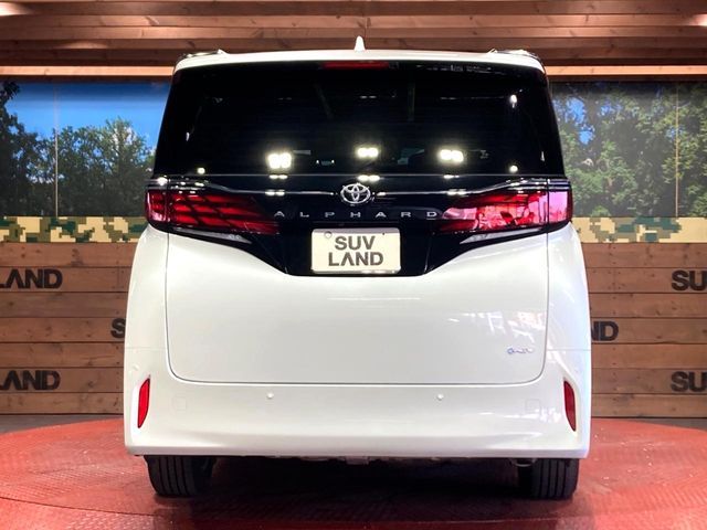TOYOTA ALPHARD HYBRID 2025 Image 31