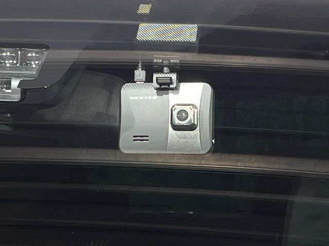 TOYOTA VOXY 2018 Image 31