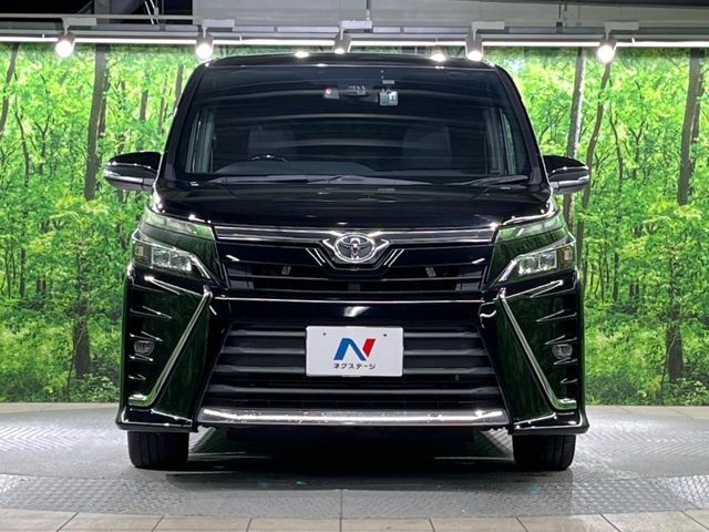 TOYOTA VOXY 2018 Image 31
