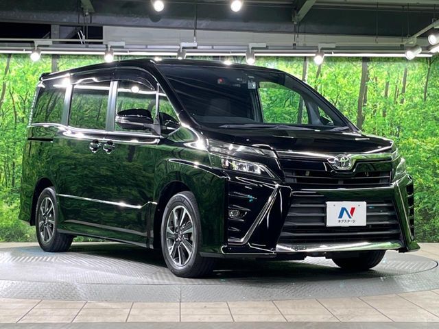 TOYOTA VOXY 2018 Image 31