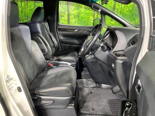 TOYOTA VELLFIRE 2017 Image 31