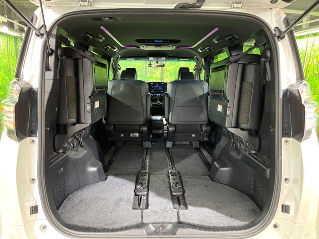 TOYOTA VELLFIRE 2017 Image 31