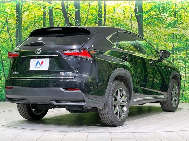 TOYOTA LEXUS NX300H 2015 Image 31