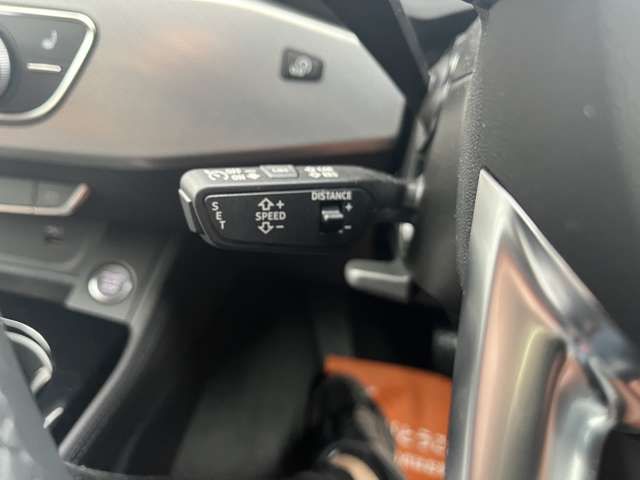 AUDI A4 AVANT 2024 Image 31