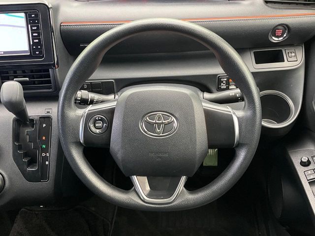 TOYOTA SIENTA 2017 Image 31