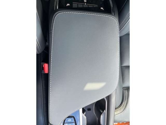 VOLVO XC90 2022 Image 31