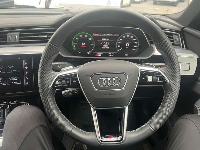 AUDI E-TRON SPORTBAC 2022 Image 31