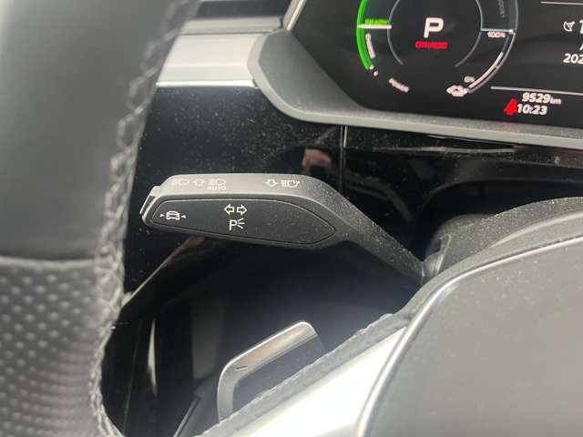 AUDI E-TRON SPORTBAC 2022 Image 31