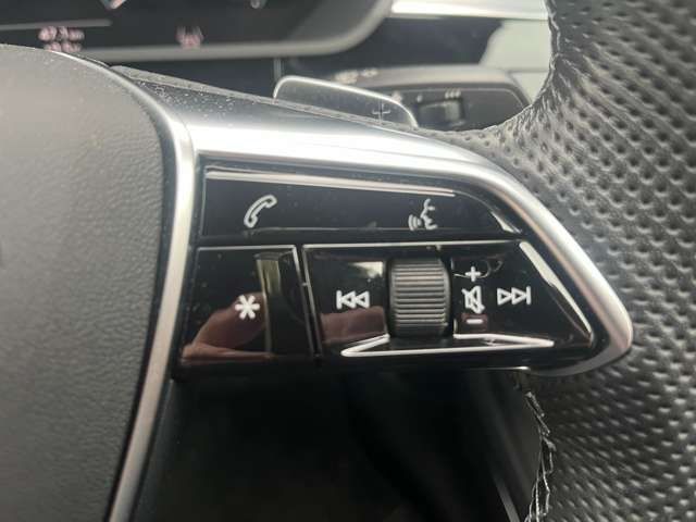 AUDI E-TRON SPORTBAC 2022 Image 31