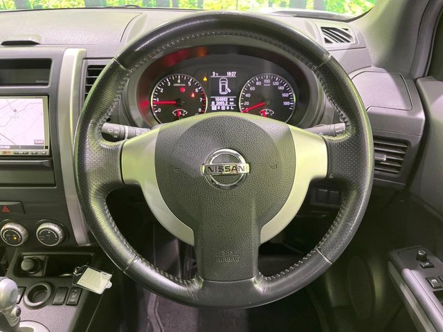 NISSAN X-TRAIL 2WD 2011 Image 31