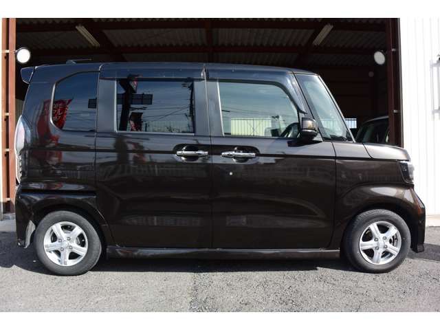 HONDA N BOX CUSTOM 2018 Image 31