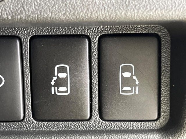 TOYOTA REGIUSACE VAN 2WD 2018 Image 31