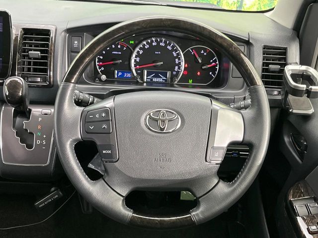 TOYOTA REGIUSACE VAN 2WD 2018 Image 31