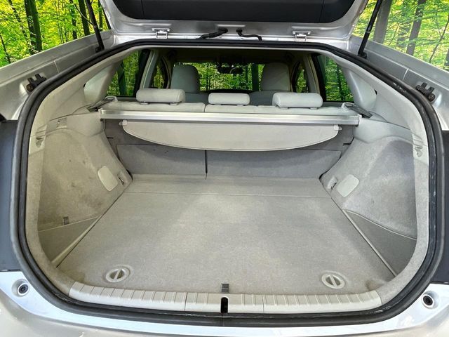 TOYOTA PRIUS 2012 Image 31