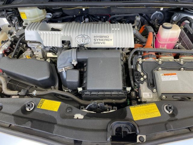 TOYOTA PRIUS 2012 Image 31