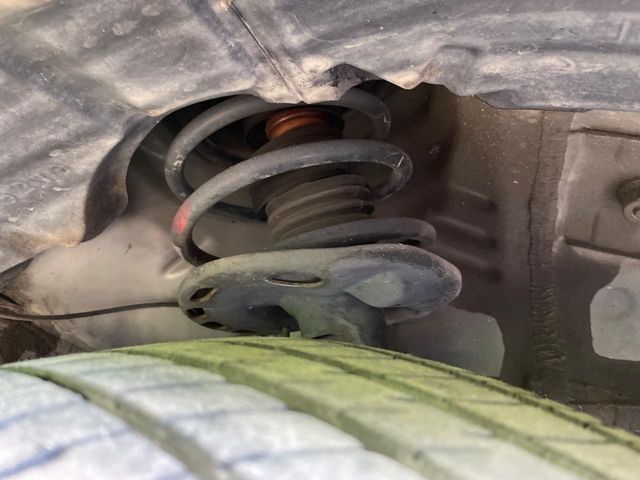 TOYOTA PRIUS 2012 Image 31