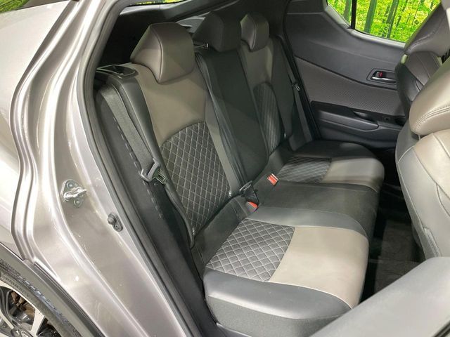 TOYOTA C-HR 2020 Image 31