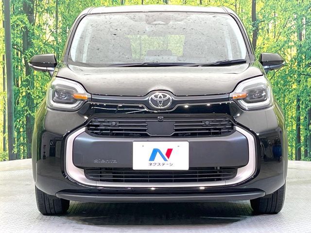TOYOTA SIENTA HYBRID 2025 Image 31